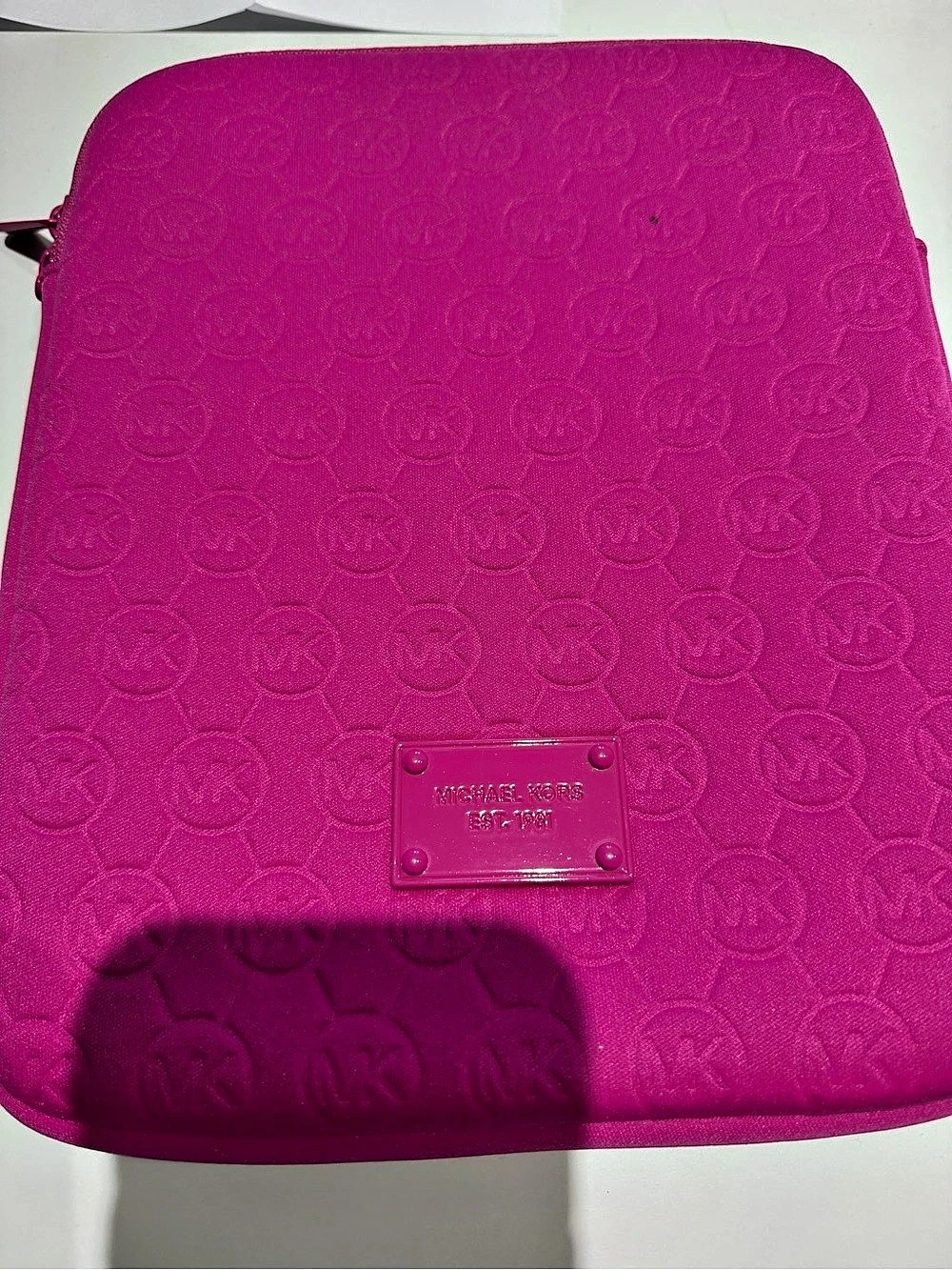 Michael Kors Pink ipad Pouch. Fantastic condition.